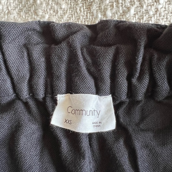 Aritzia Community High Waist Shorts - XXS - Picture 4 of 6